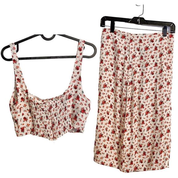 Reformation Two Piece Skirt Set Floral 6 - Picture 6 of 10